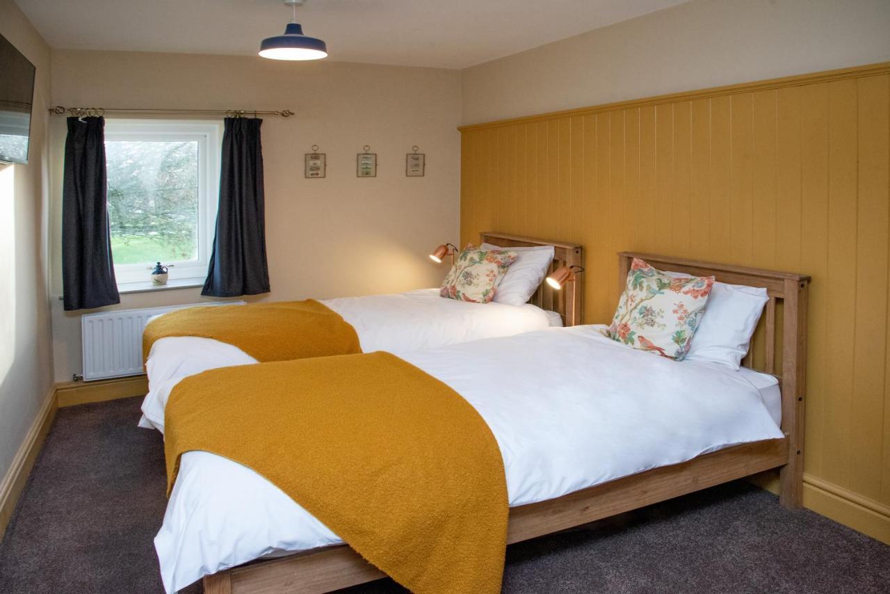 Work And Relax - Fast Wifi, Fireplace & Near Pub Newton Aycliffe Eksteriør billede