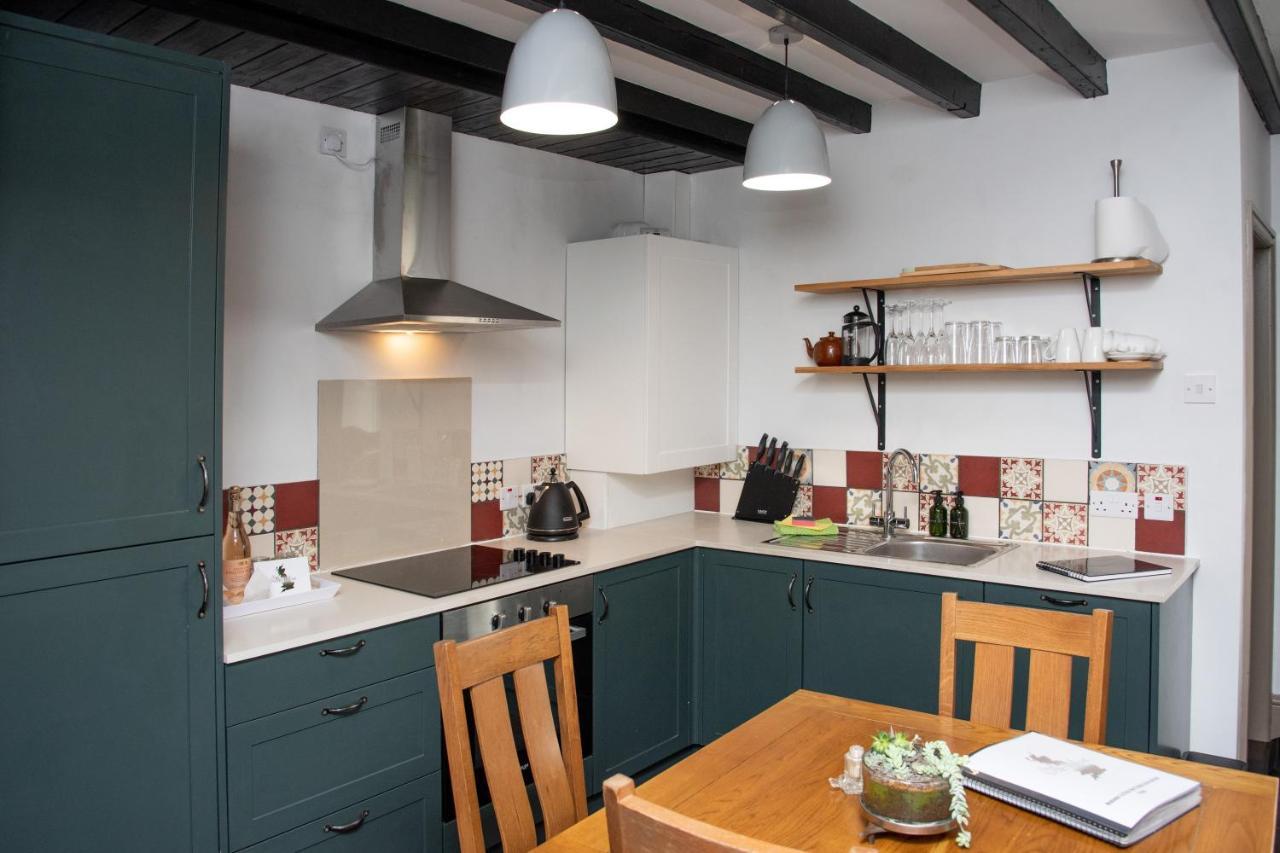 Work And Relax - Fast Wifi, Fireplace & Near Pub Newton Aycliffe Eksteriør billede