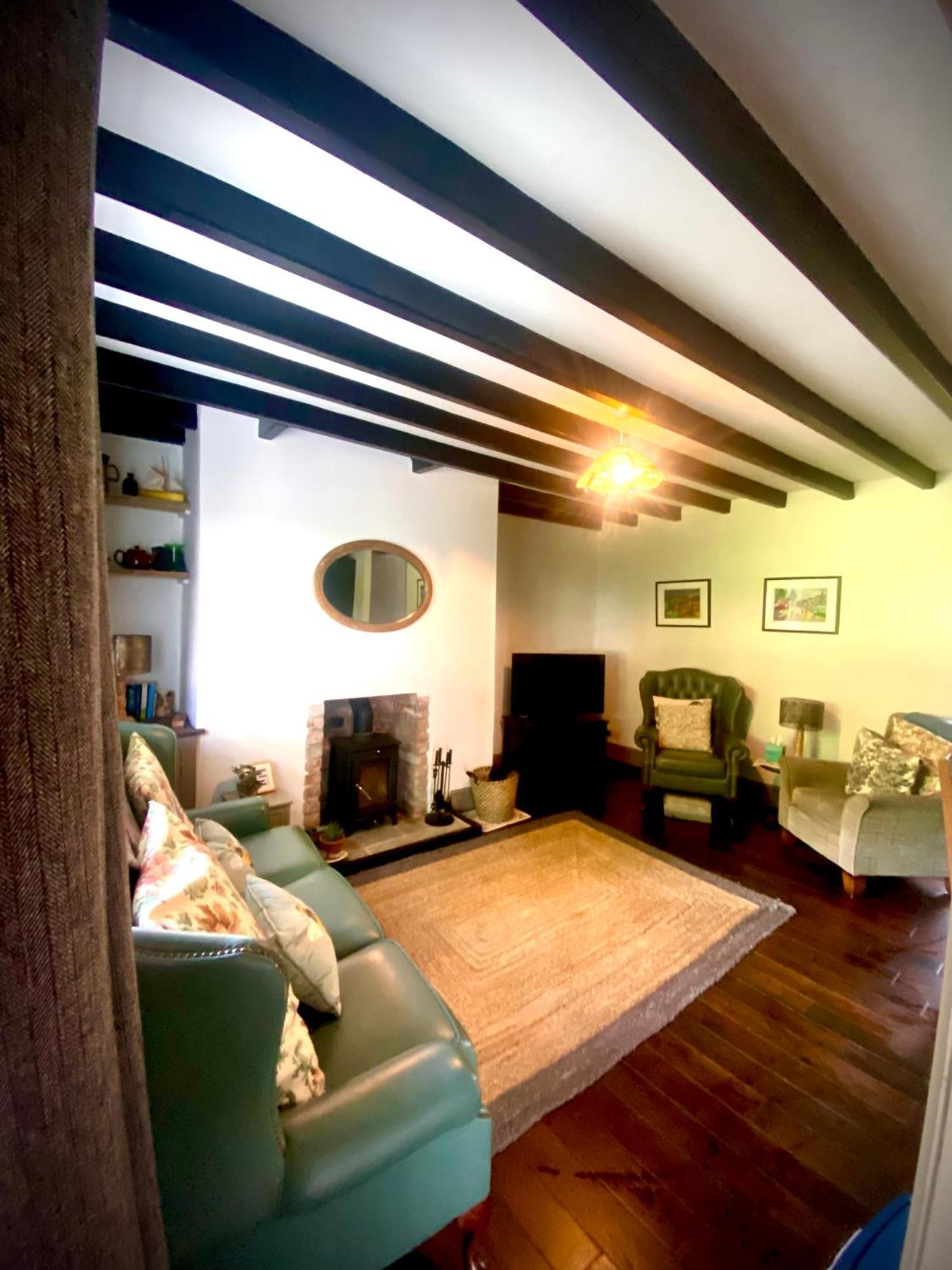Work And Relax - Fast Wifi, Fireplace & Near Pub Newton Aycliffe Eksteriør billede